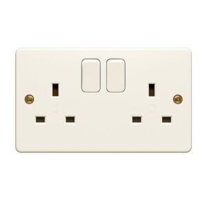 Double Switch Socket MK K2747WHI 13A